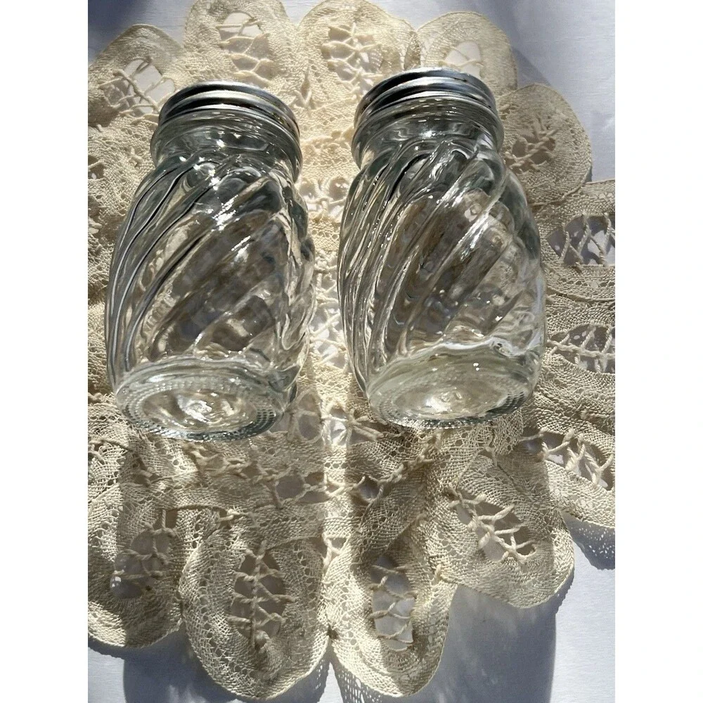 Vintage Clear Glass Swirl Design Silver Lid Aluminum Salt and Pepper Shakers